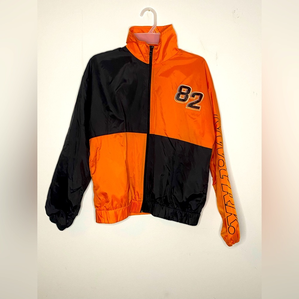 Color Block Zip Up Jacket. Size: Small